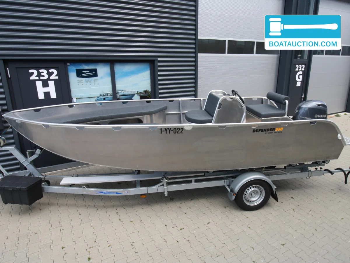 Defender 550