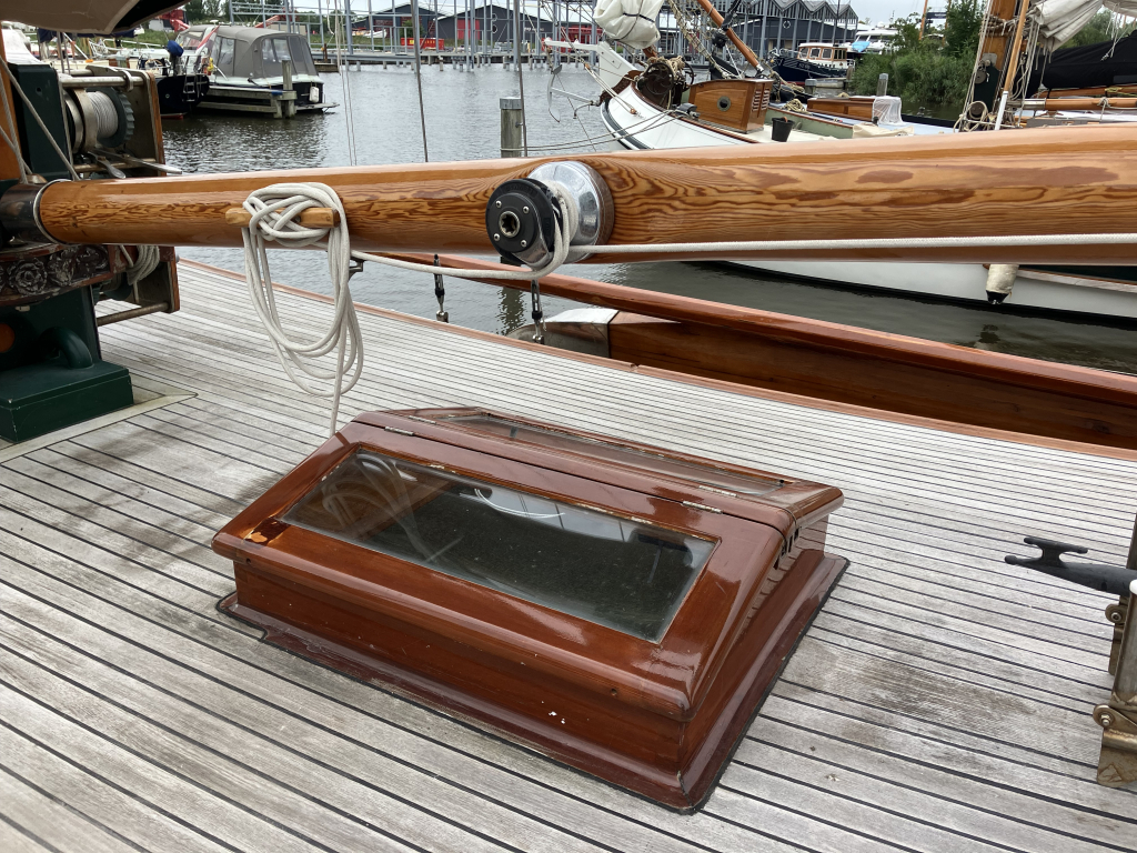 Lemsteraak 1300 "Bunsjoter"
