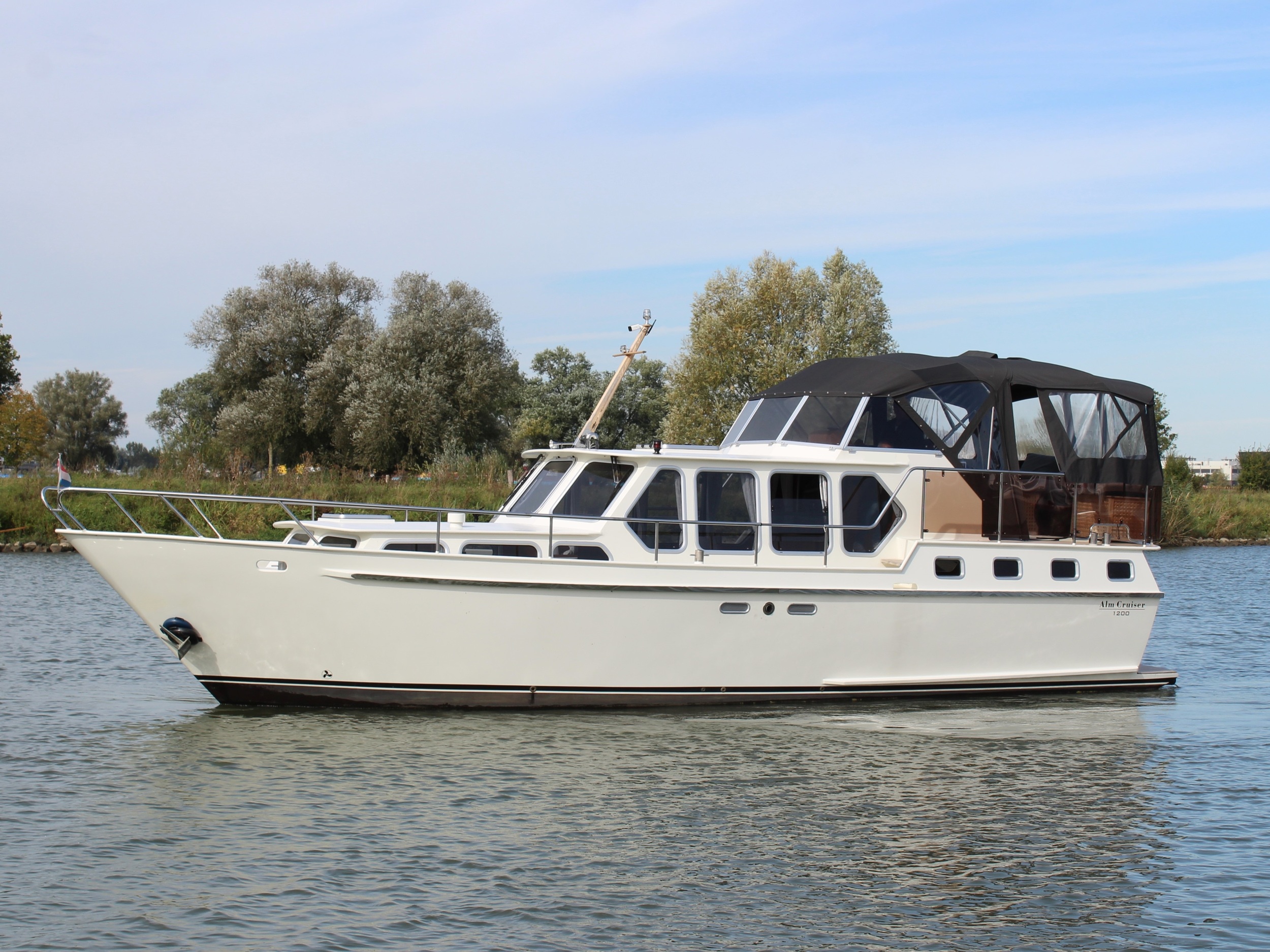 Alm Kruiser 12.50 AK hoofdfoto: 1