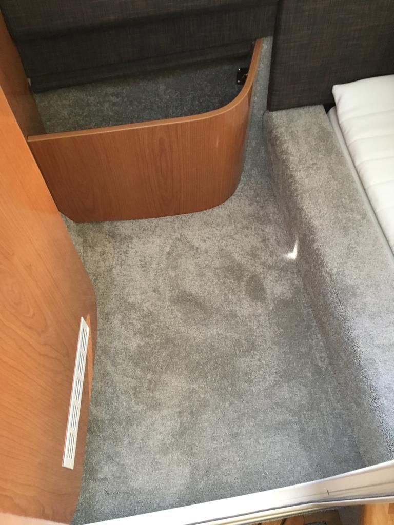 Sealine F34 Flybridge