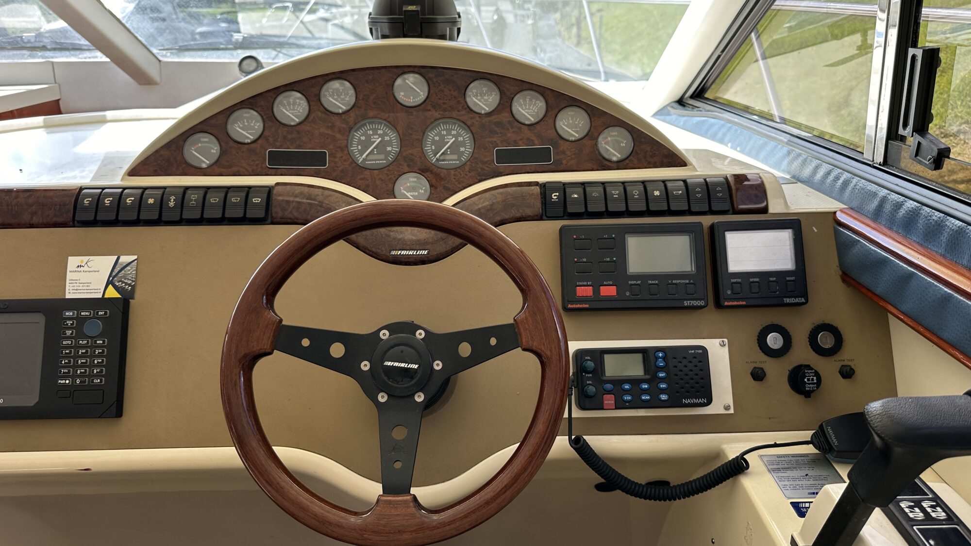 Fairline Phantom 40 Flybridge