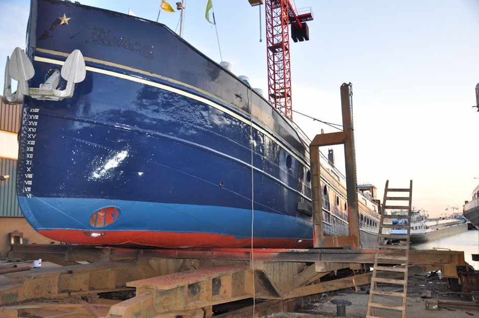 Luxe Motor 36.72, CBB Rijn