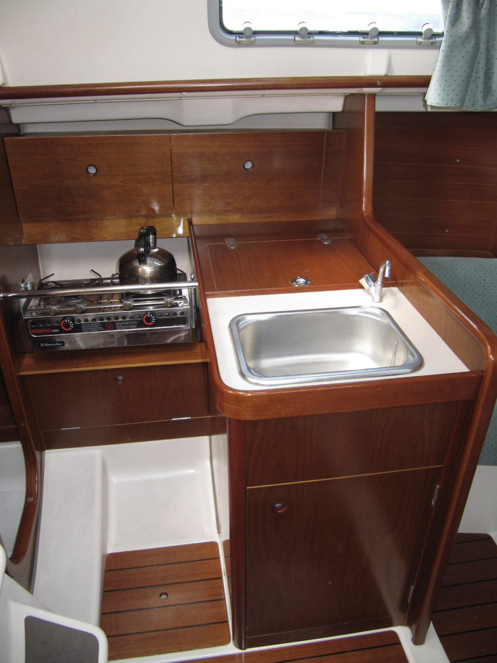 Beneteau Oceanis 281