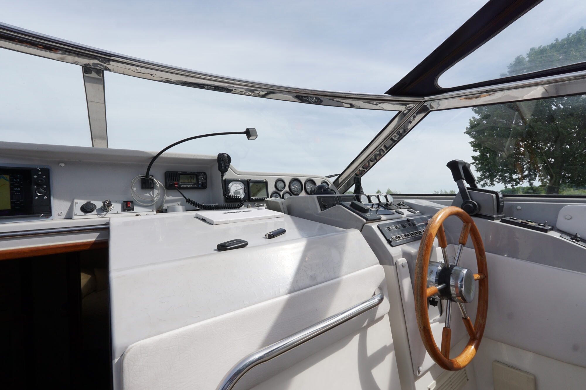 Sealine 328 Sport Bridge