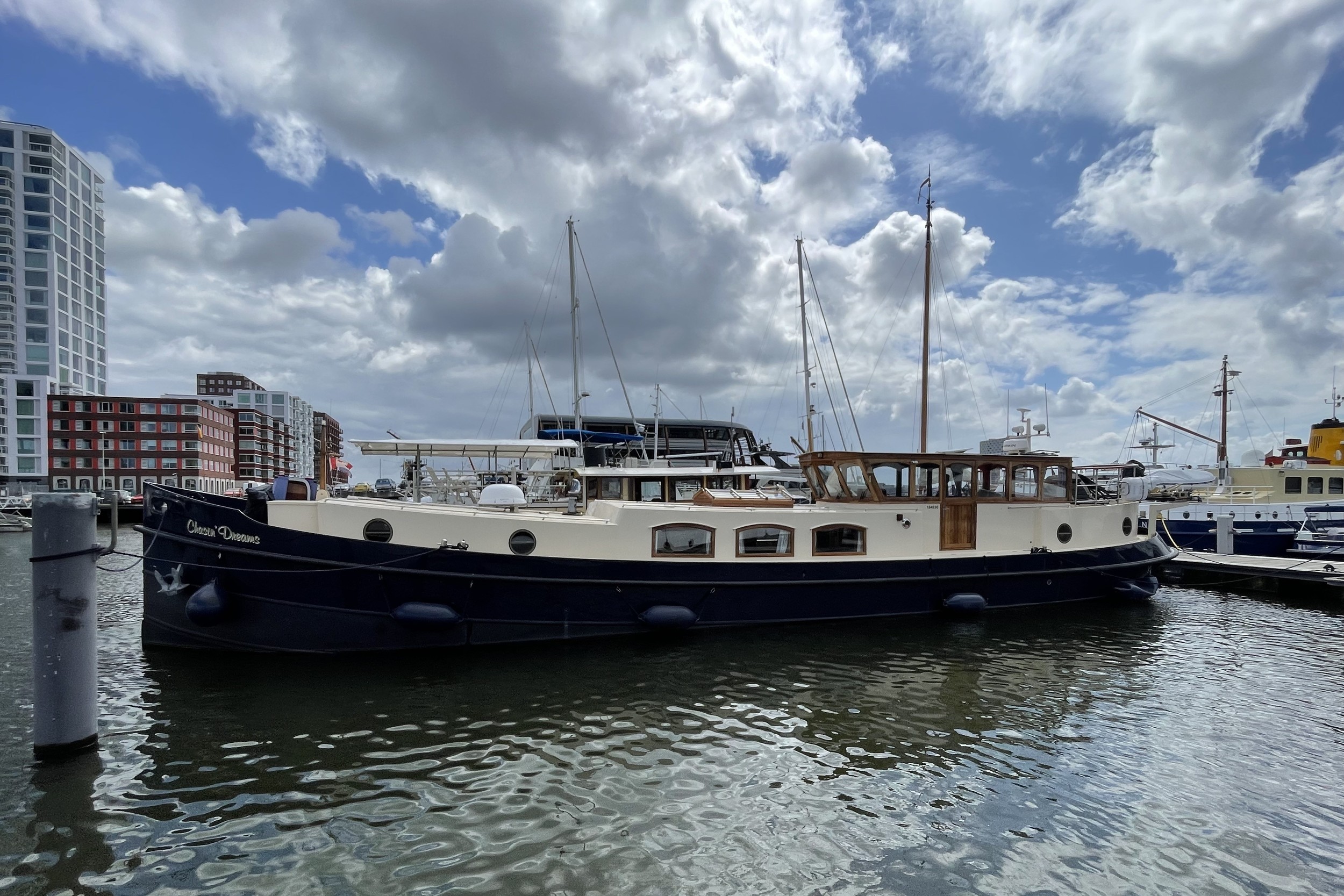 Aqualine Voyager 65 Ft