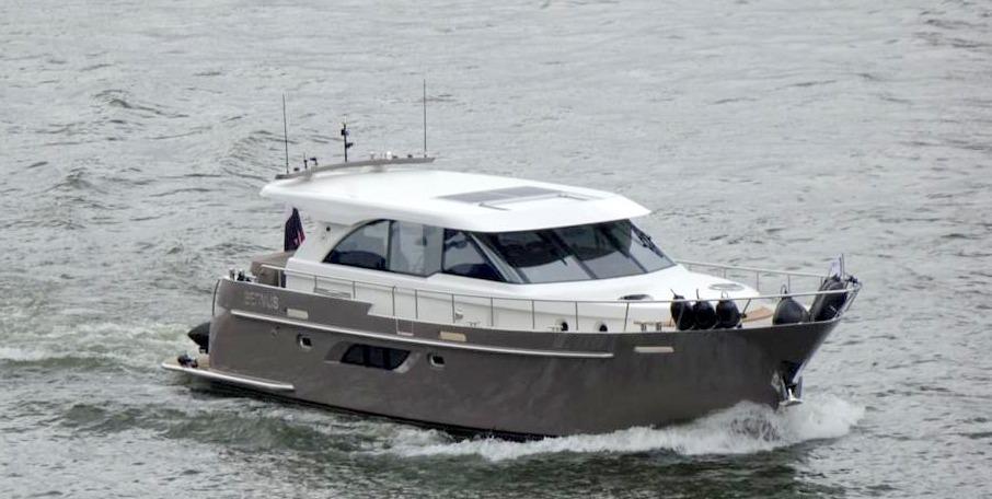 Van den Hoven Van den Hoven Executive 15.00 MK II