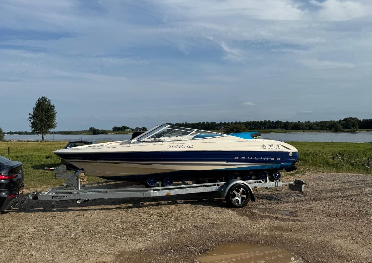 Bayliner 2050 Capri Bowrider hoofdfoto: 1