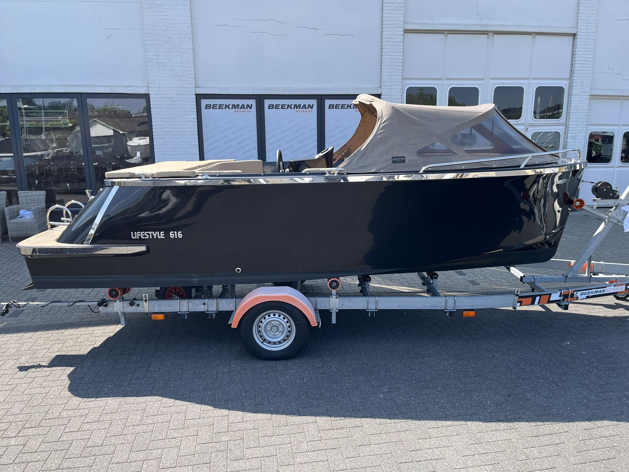 Lifestyle 616 Tender