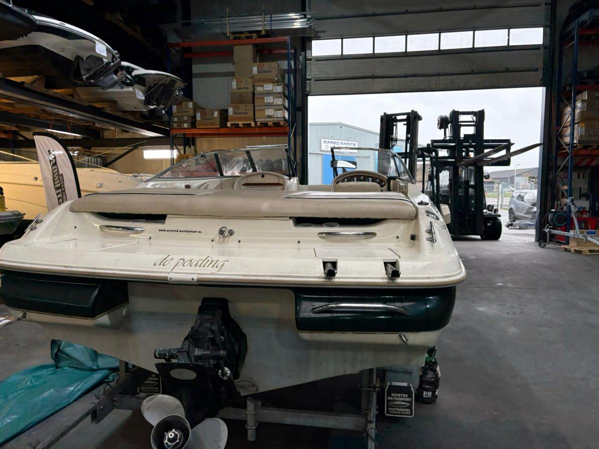 Monterey Montura 196 Bowrider