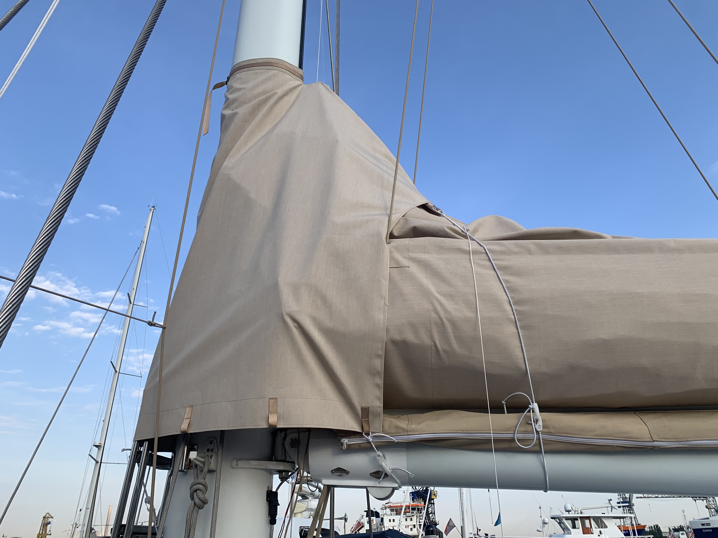 Lagoon Royal Classic 66