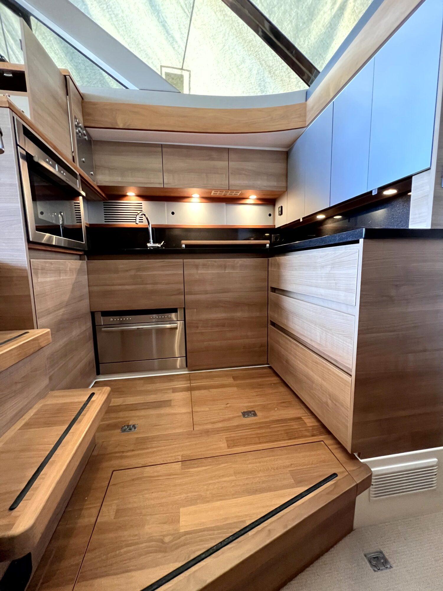 Sealine Sealine F 42 Flybridge