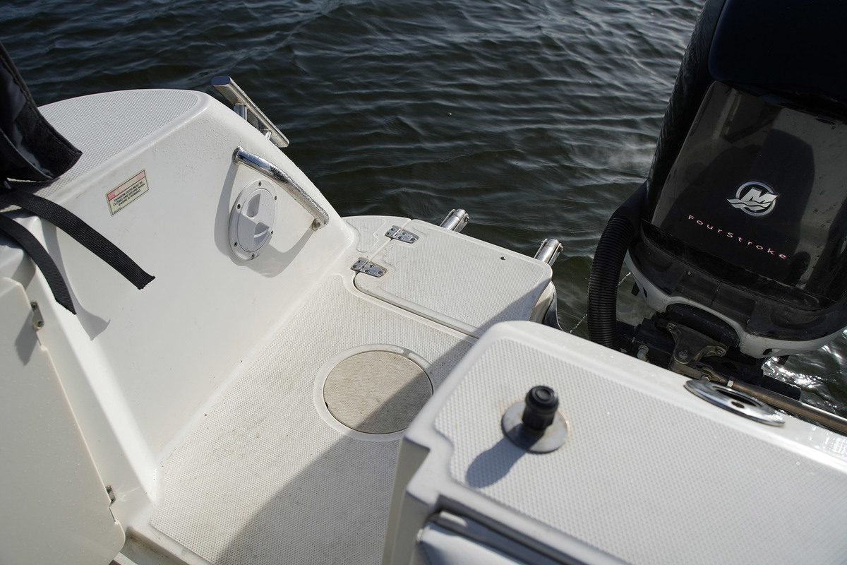 Boston Whaler 285 Conquest