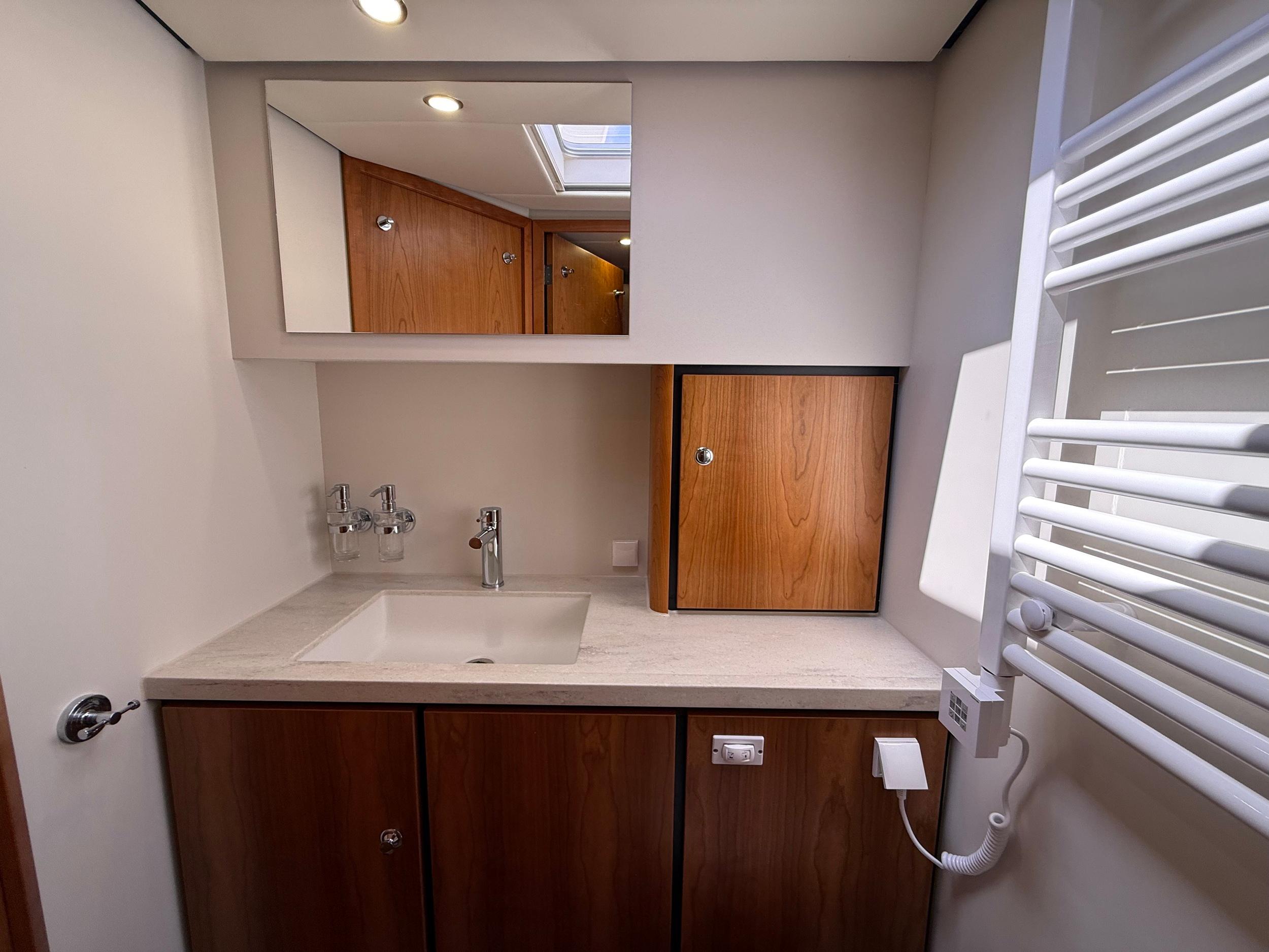 Linssen Grand Sturdy 45.0 AC