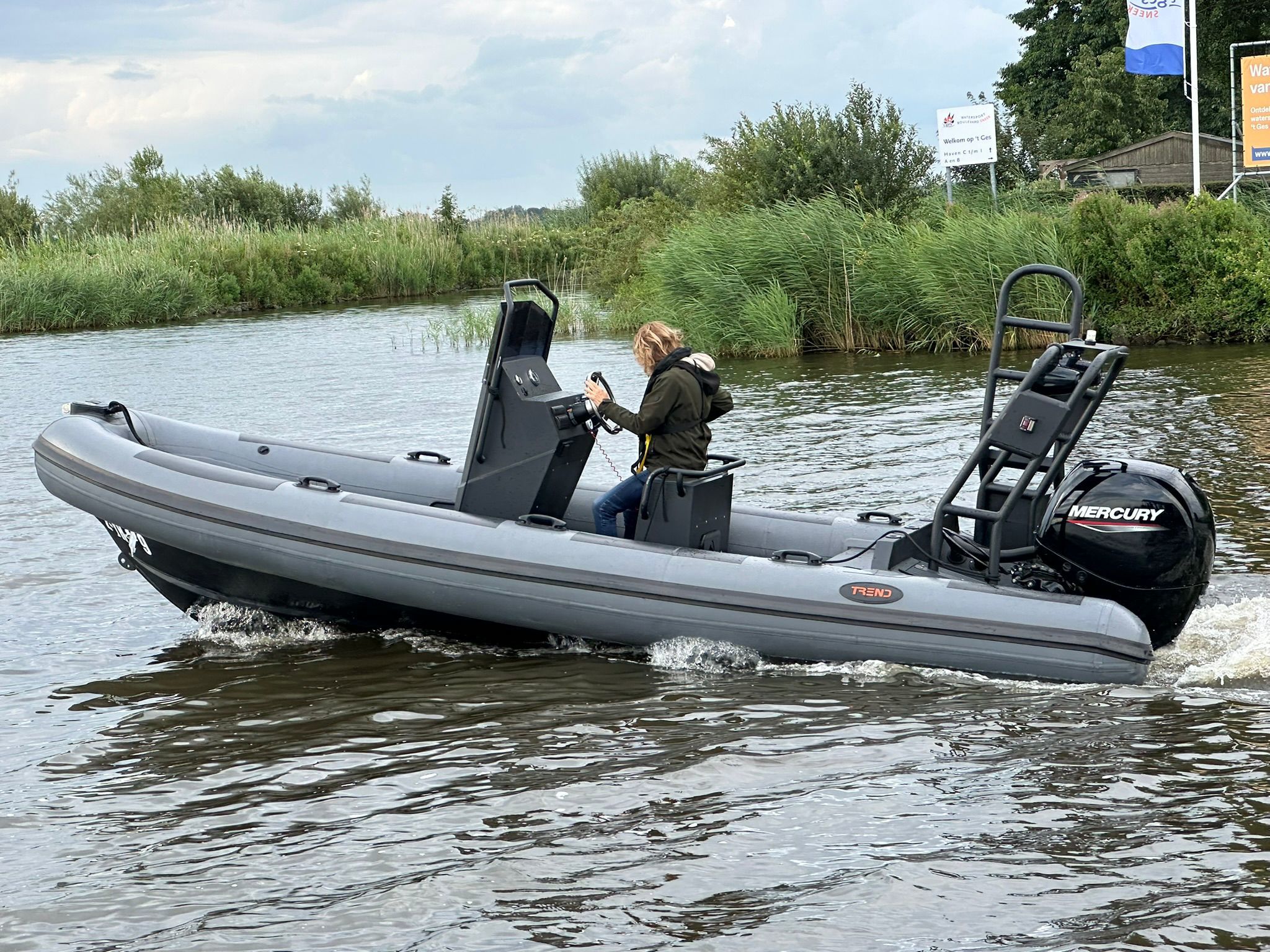 Trend 600 ALU hoofdfoto: 1