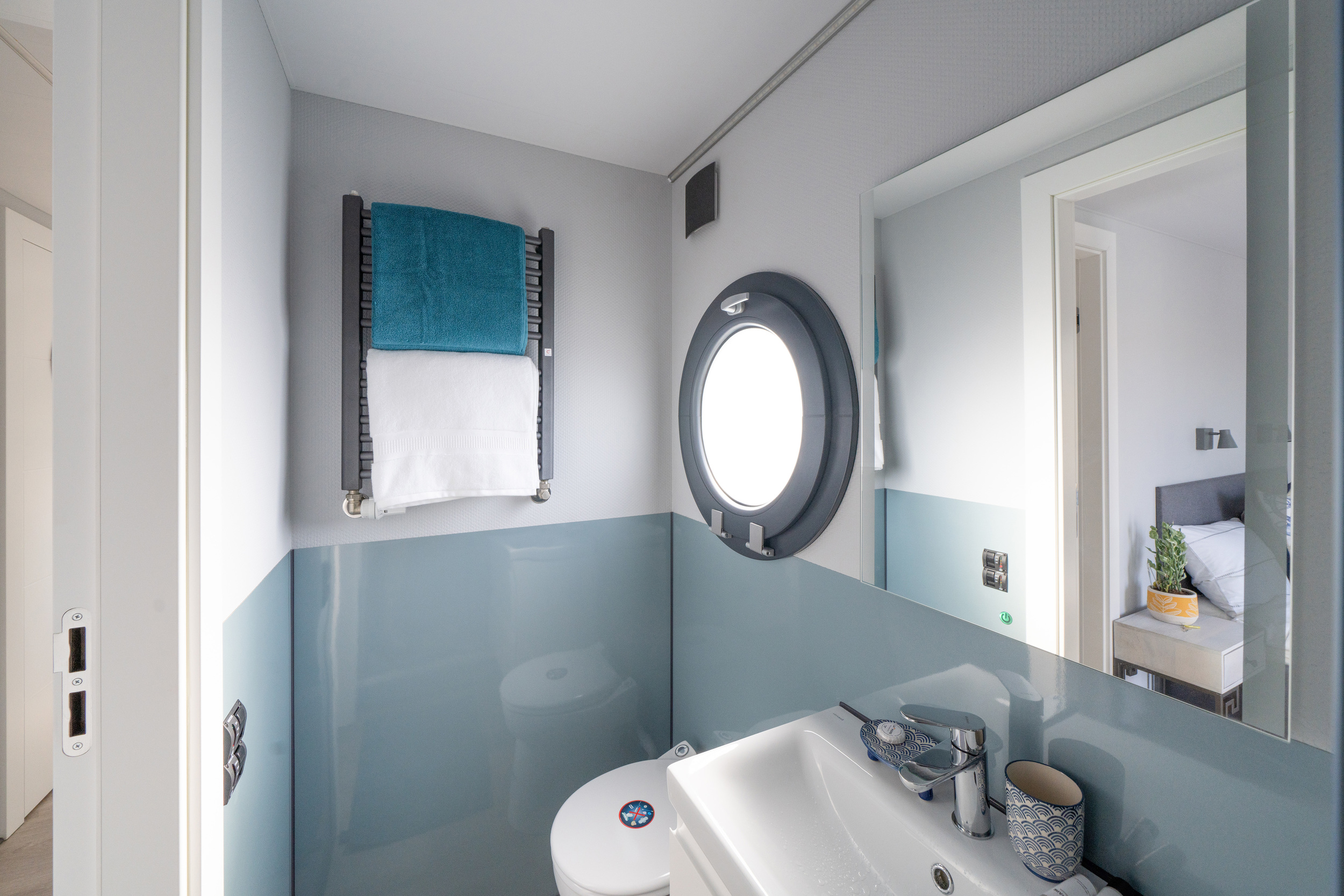 La Mare Houseboat Apartboat XXL - NEW