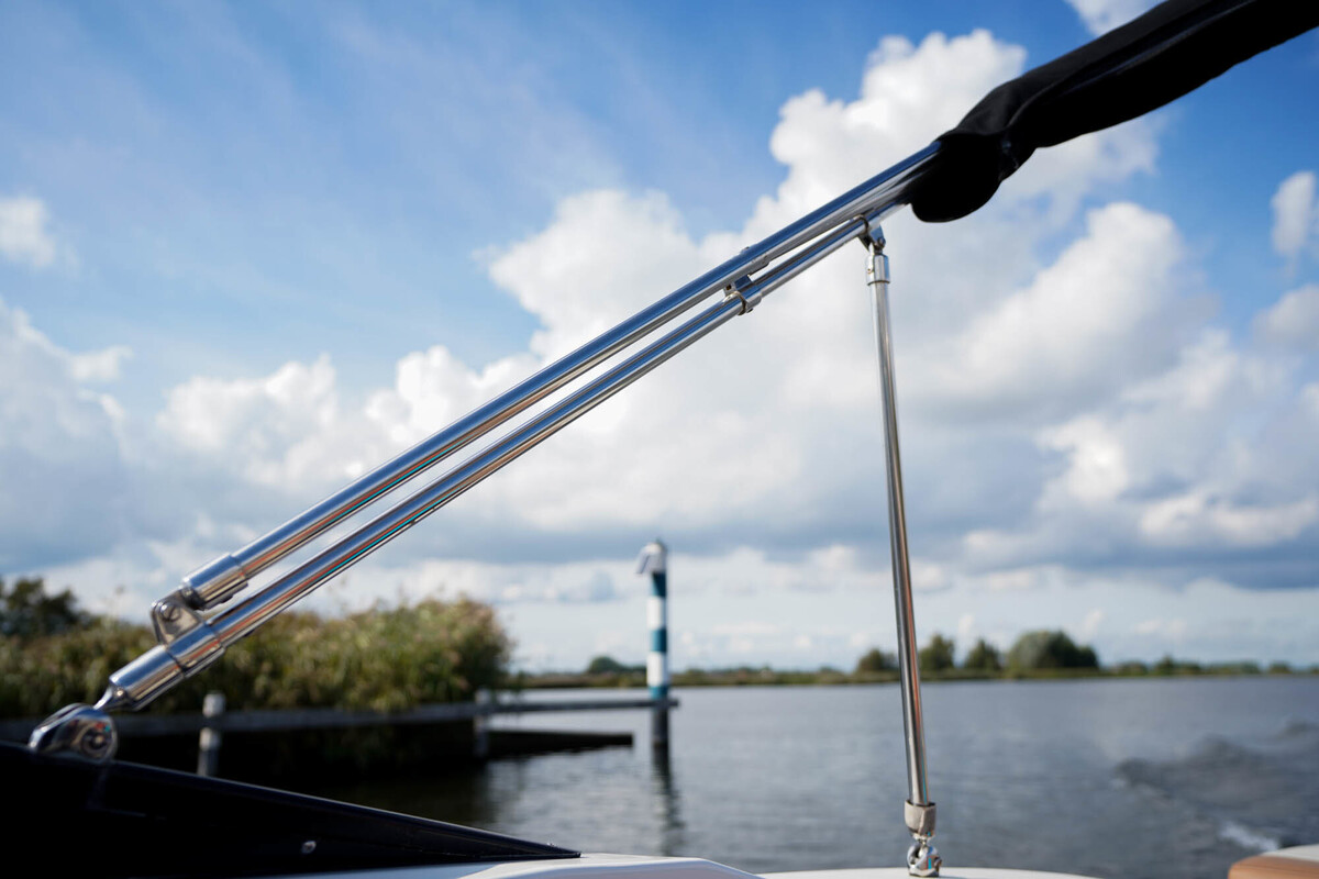 Sea Ray Sun Sport 230