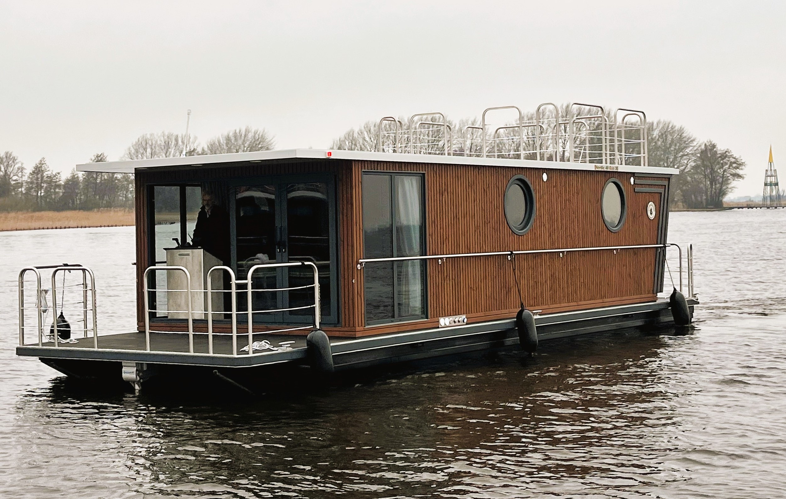 Nordic Season Houseboat NS 40 Eco 36m2 Sneekermeer Ligplaats