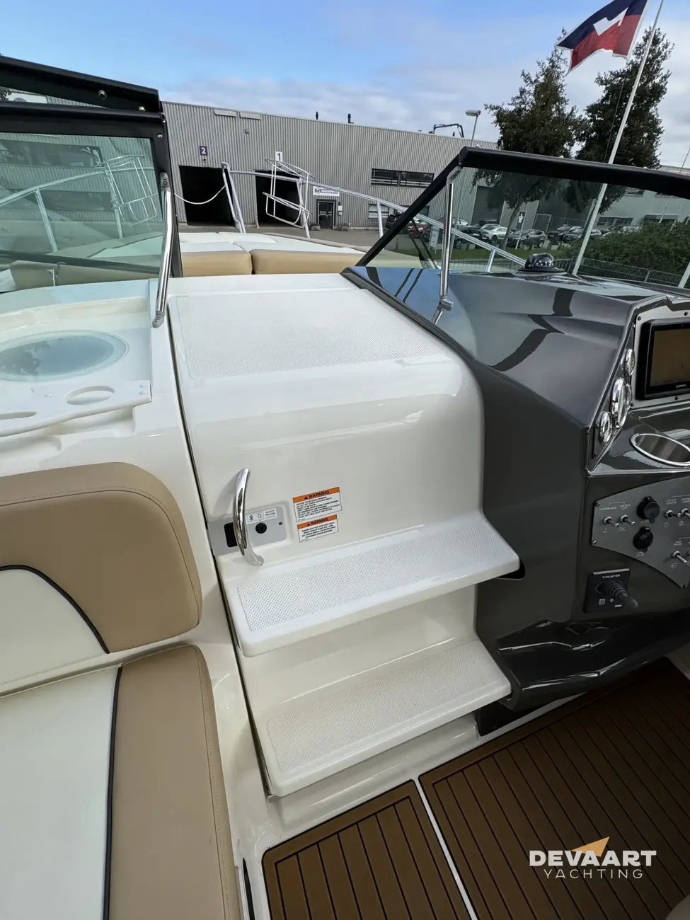 Bayliner Ciera 8