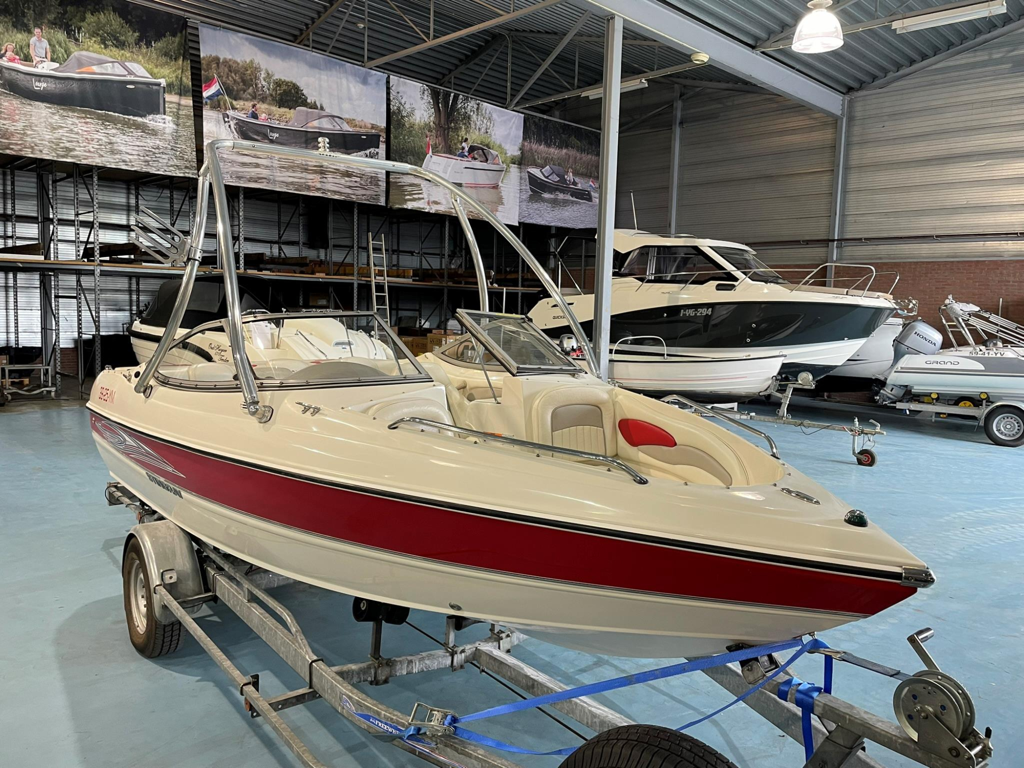 Stingray 185 LX met 130 pk MerCruiser