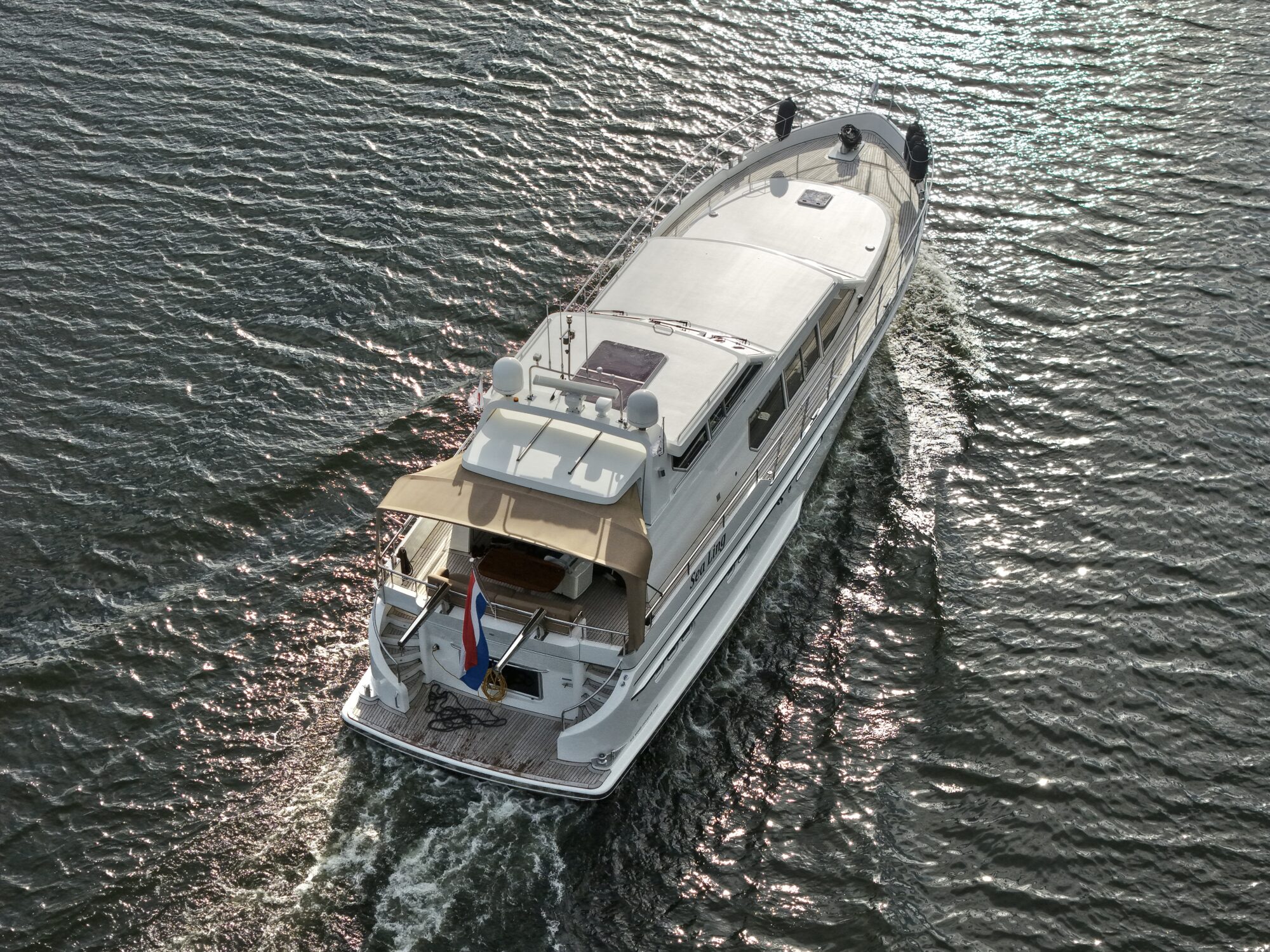 Van den Hoven Exclusive 18.00 VS