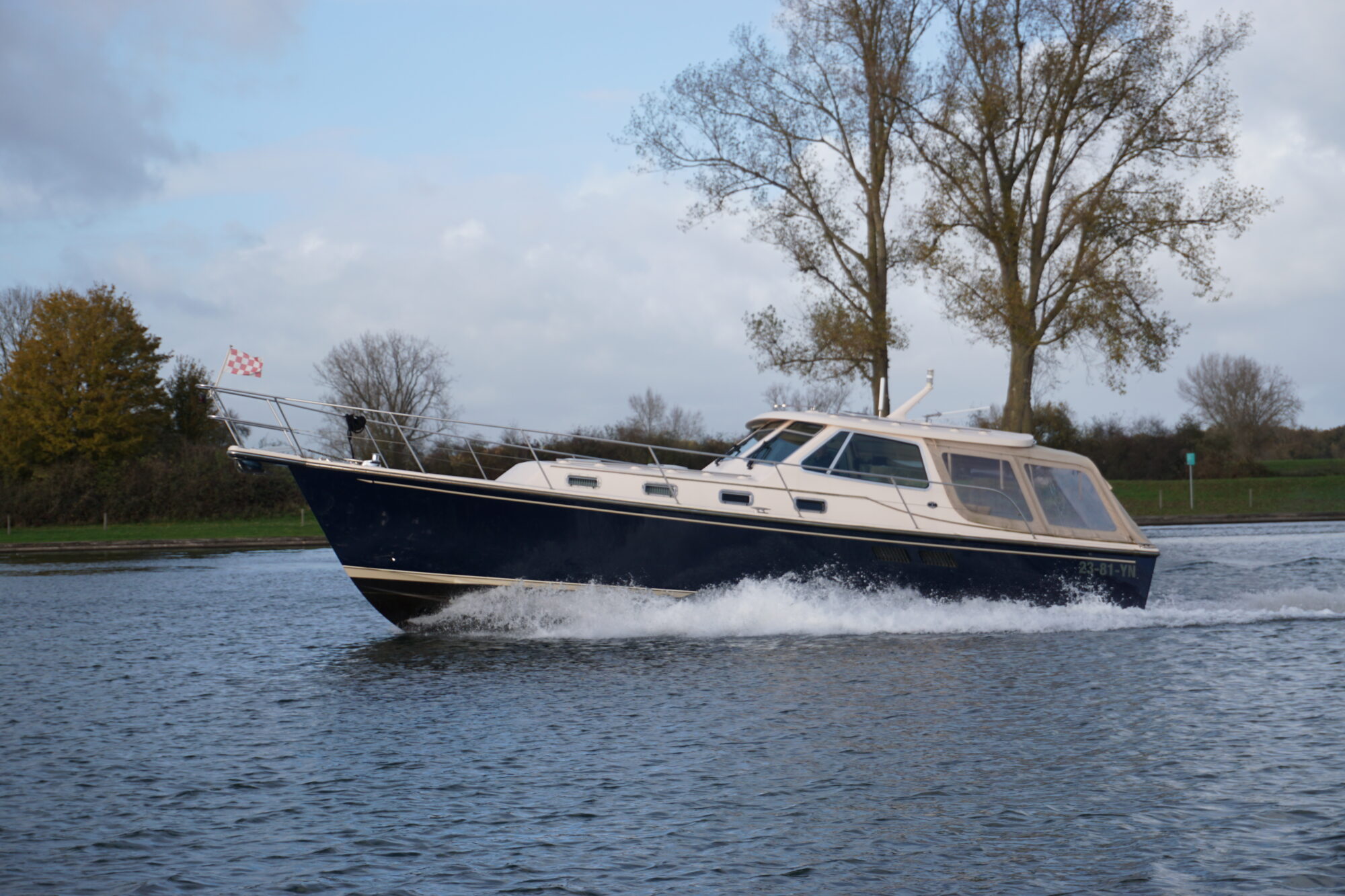 Island Packet Craft 360 Express