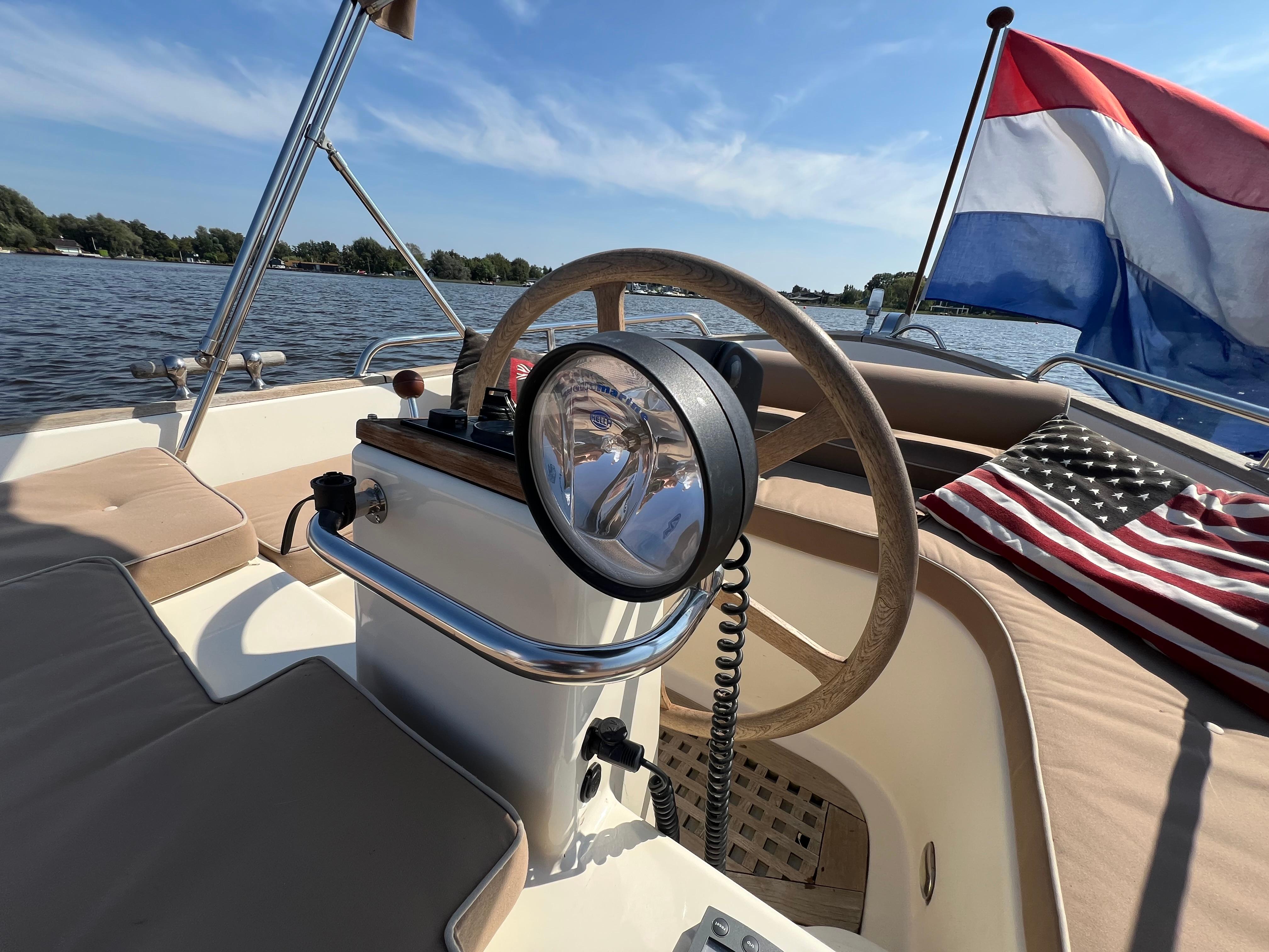 Jan Van Gent 8.20 Open