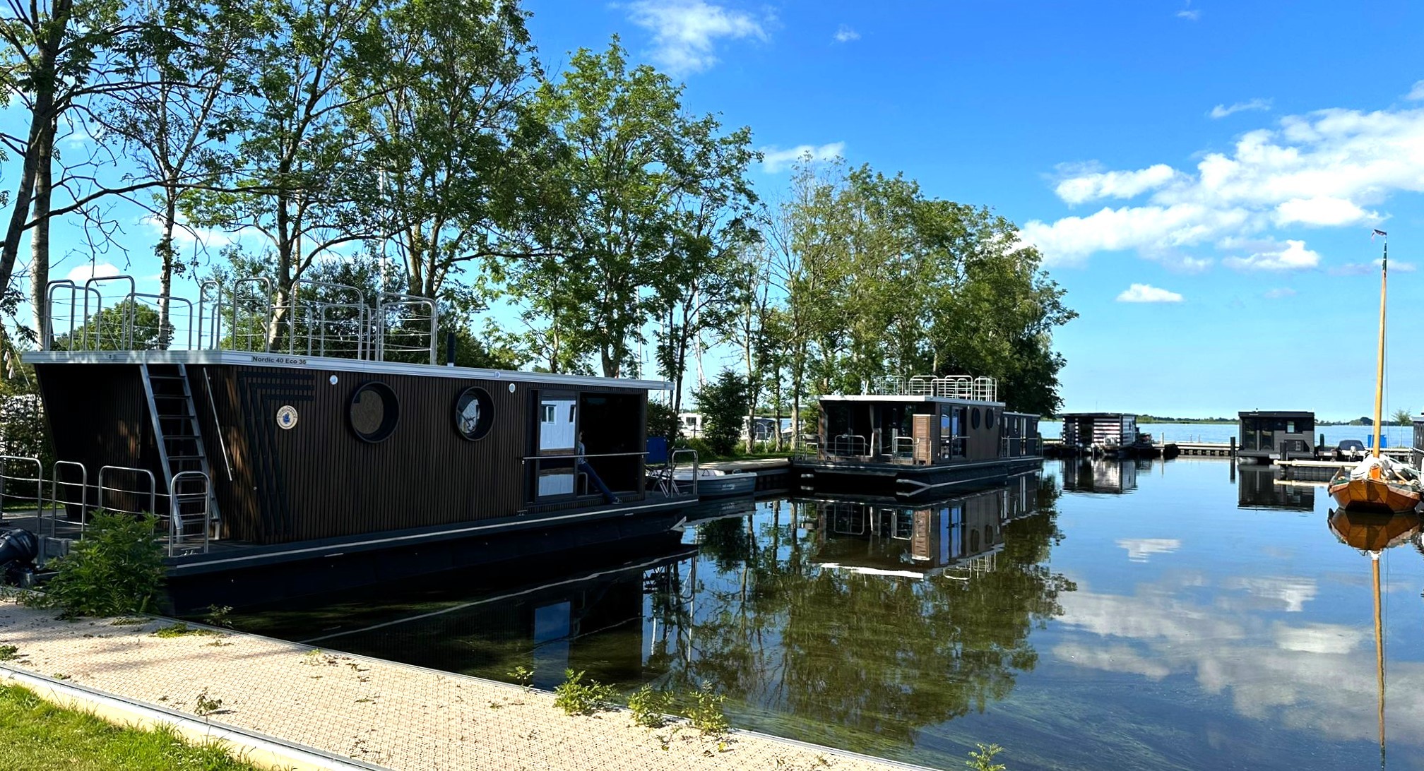 Project Nordic Season Houseboat NS 40-43 Special Project 1-2-3