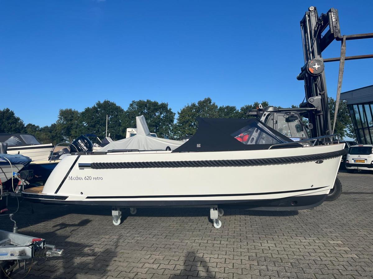 Maxima 620 Retro Tender