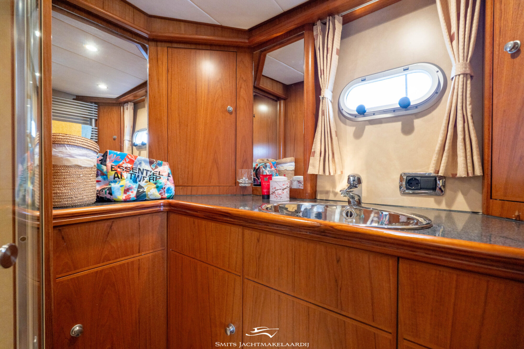 Van der Valk Valk Continental 15.50 Cabrio