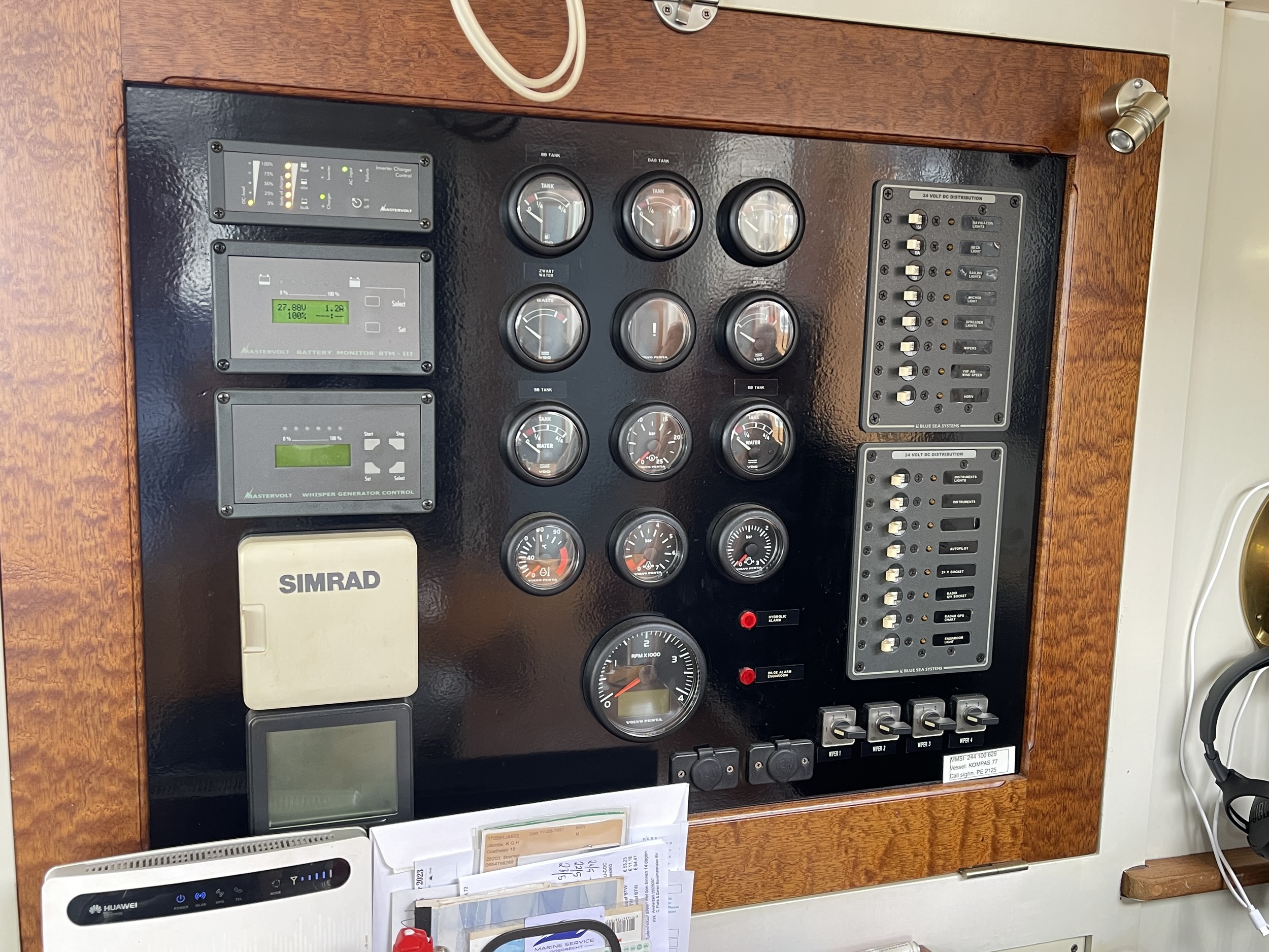 Dykstra Schooner 77, Midzwaard