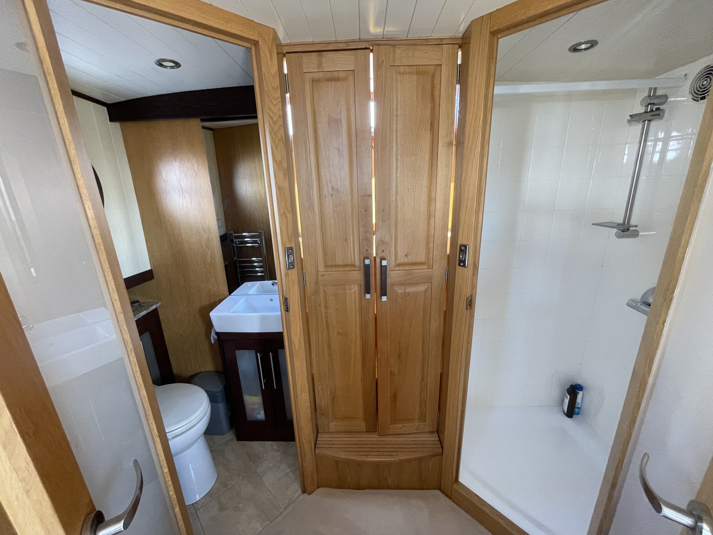 Aqualine Voyager 65 Ft