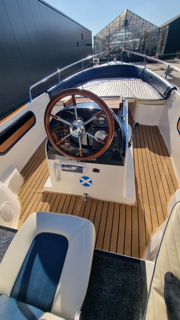 Gozzo Mare 600