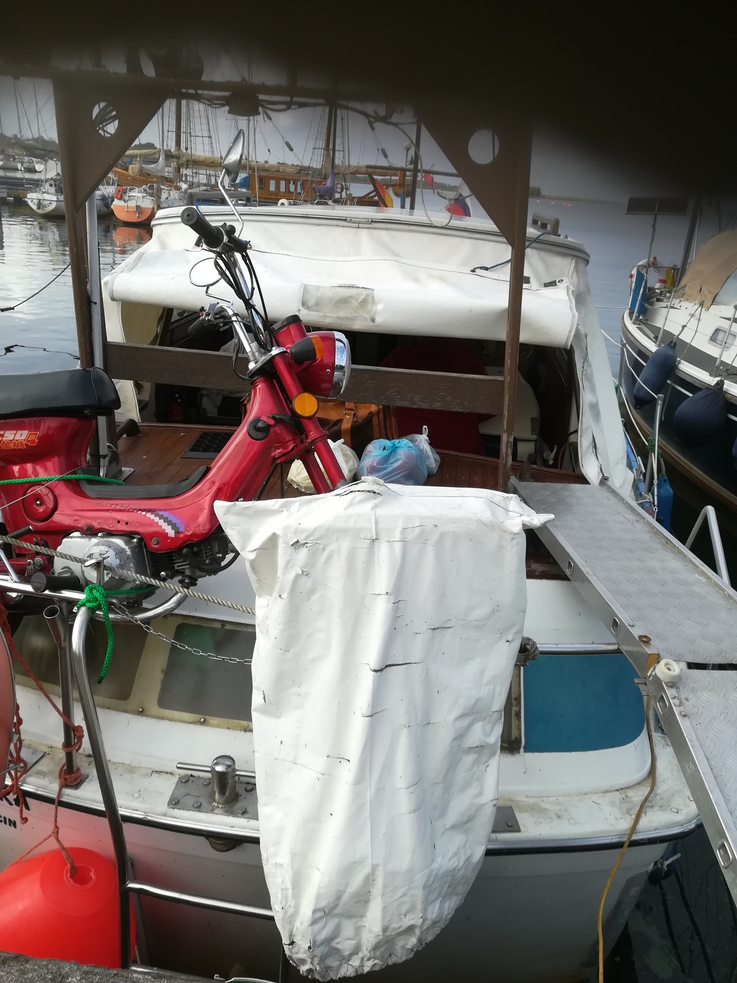 Amerglass Searunner 30 AK