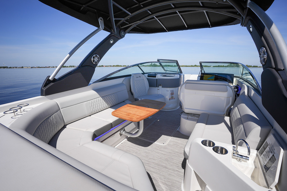 Sea Ray SLX 280