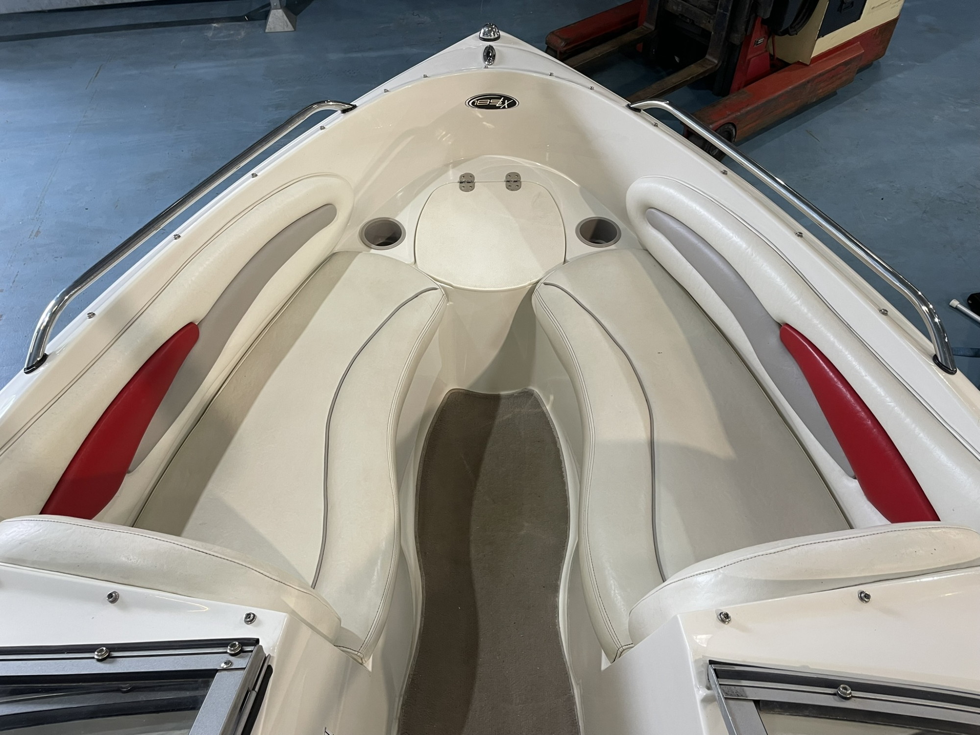 Stingray 185 LX met 130 pk MerCruiser