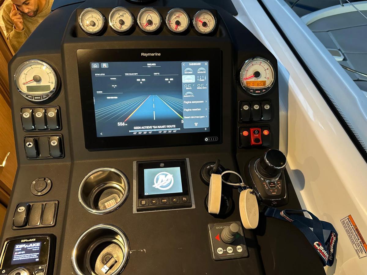 JEANNEAU NC37 met slechts 87 uur!