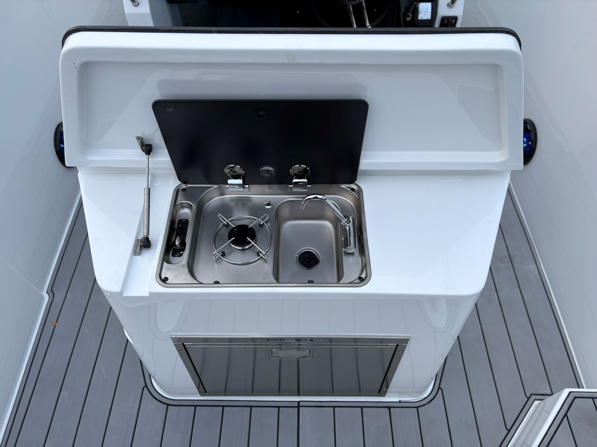 Maxima Boats 800 Sport