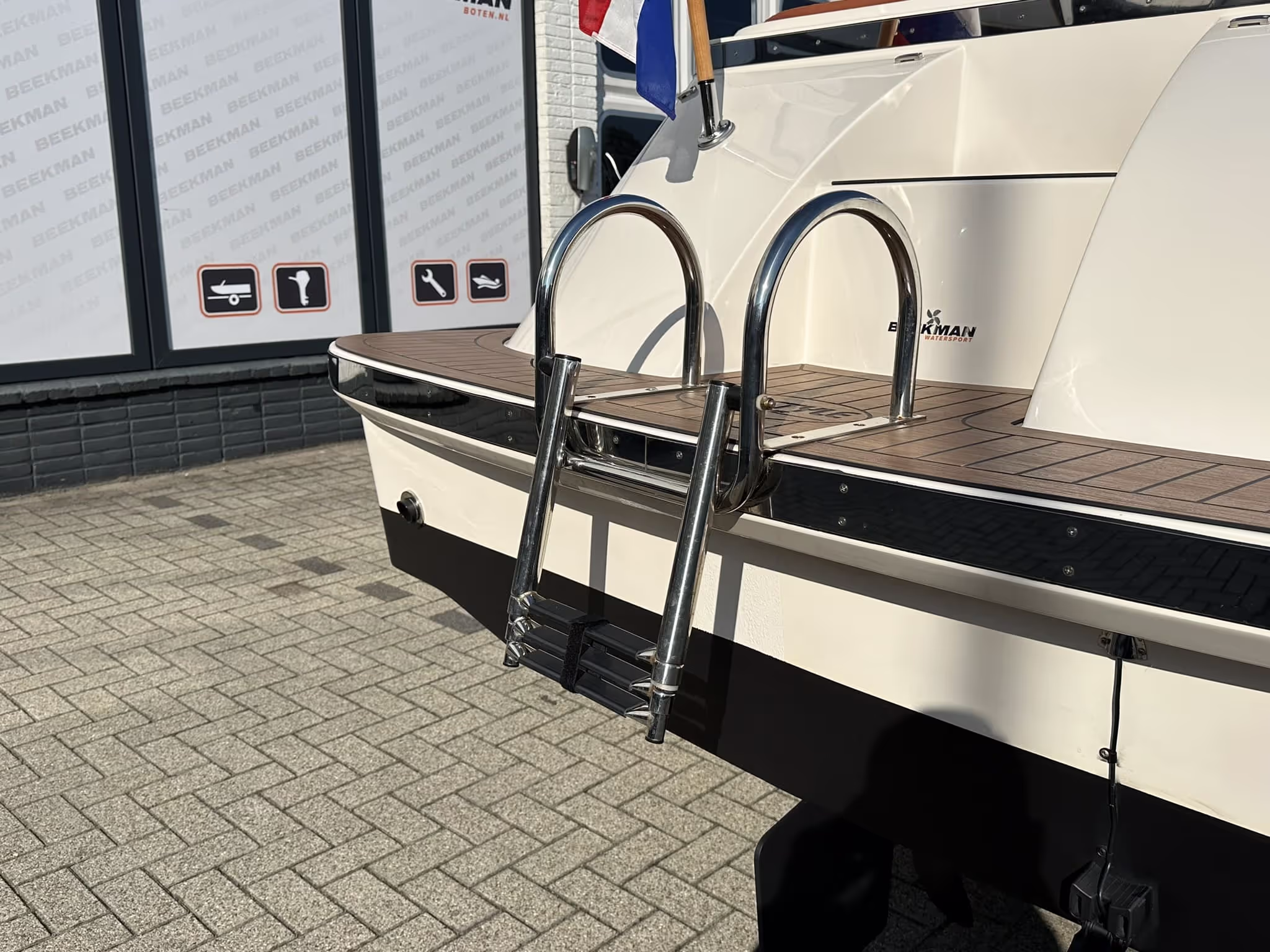 Lifestyle 600 Tender