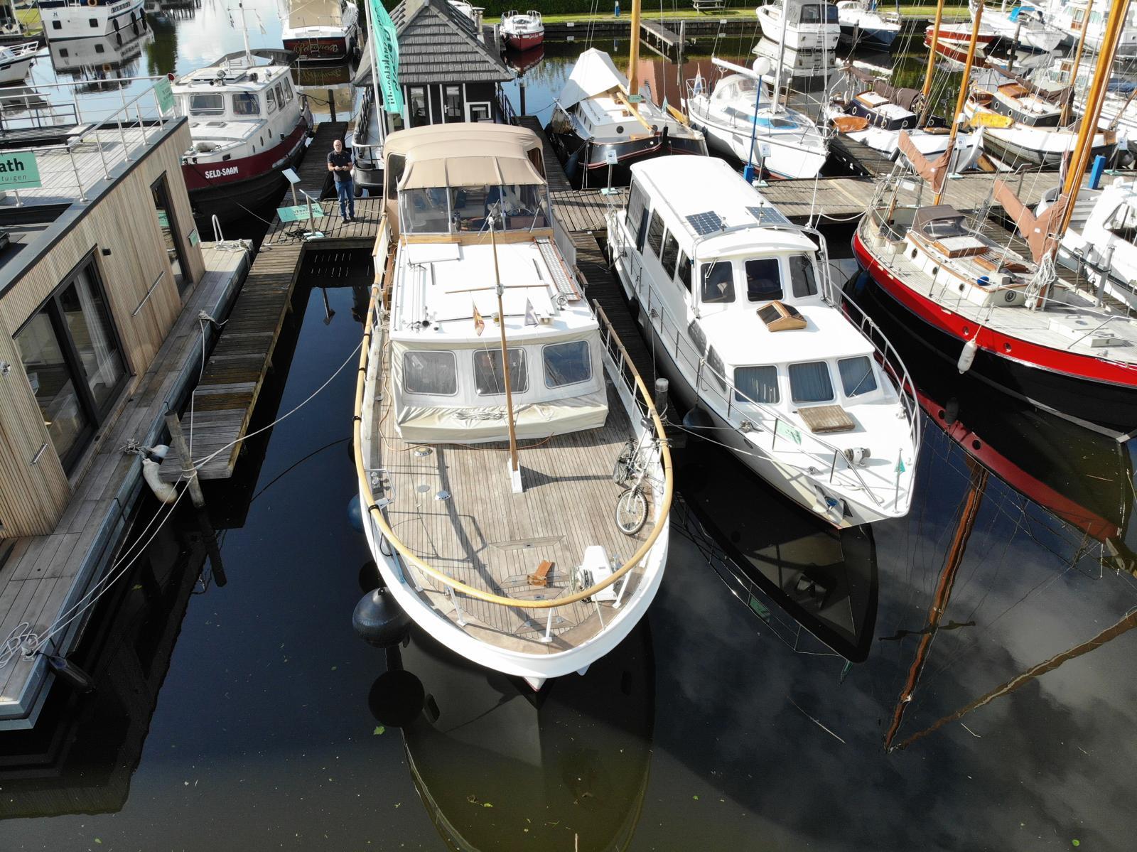 Super Van Craft 1350