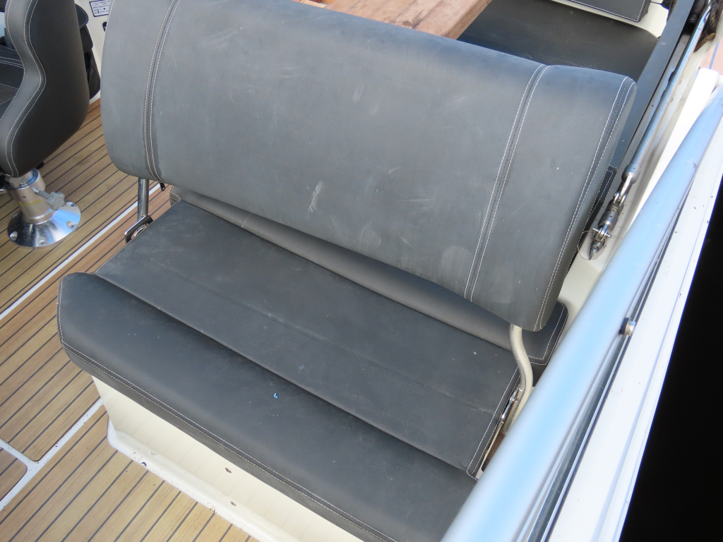 Prins 580 Cabin