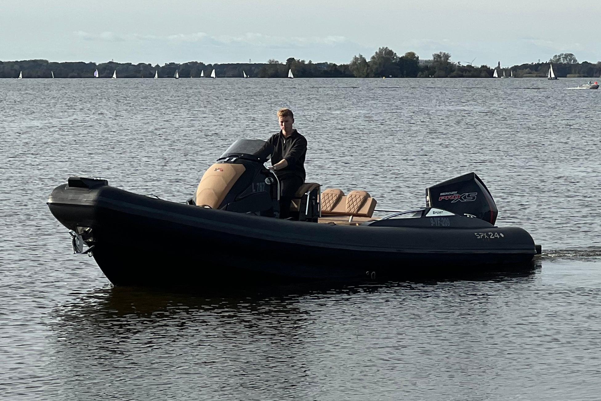 SPX RIB 24 Dinette
