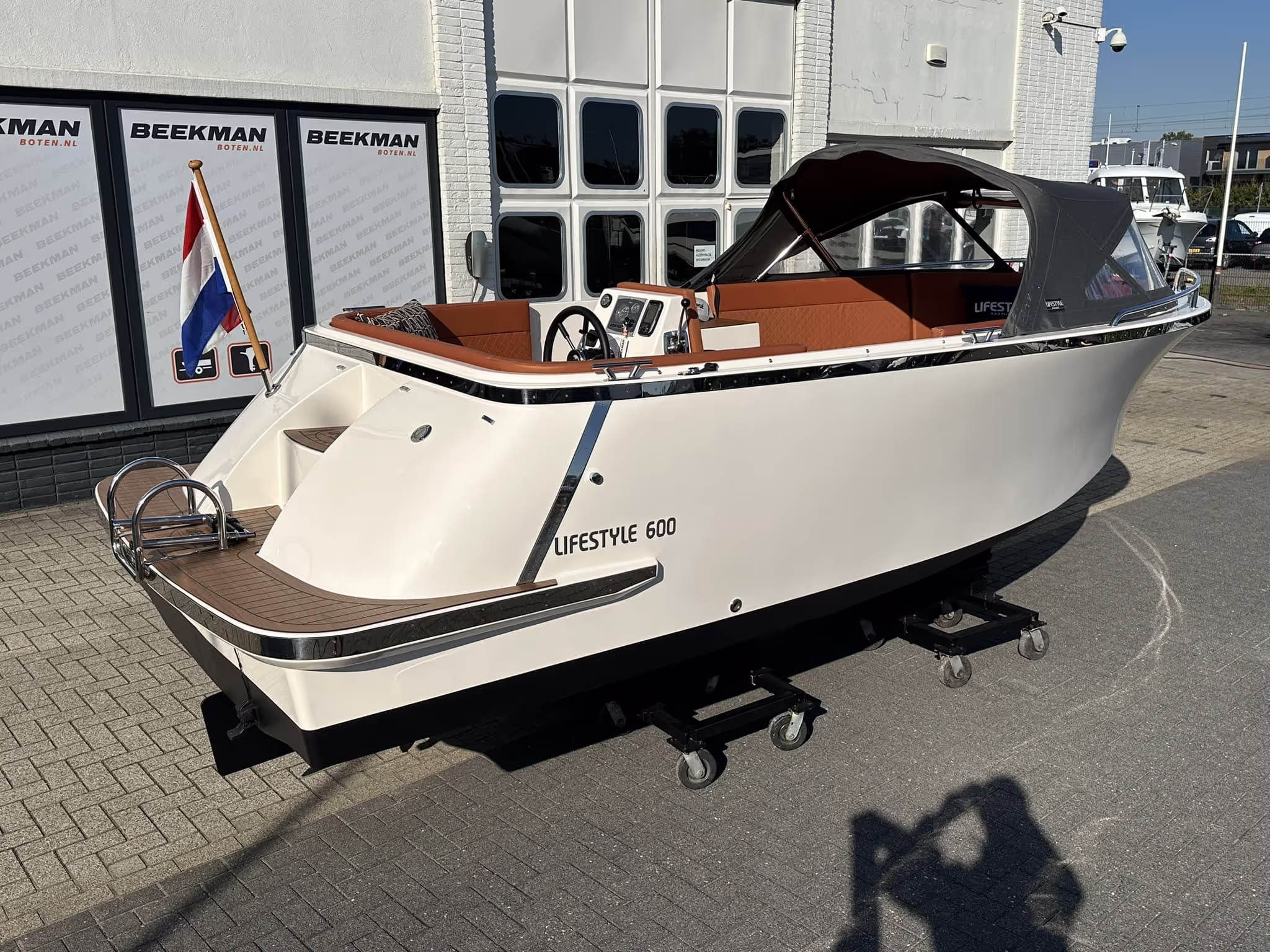 Lifestyle 600 Tender