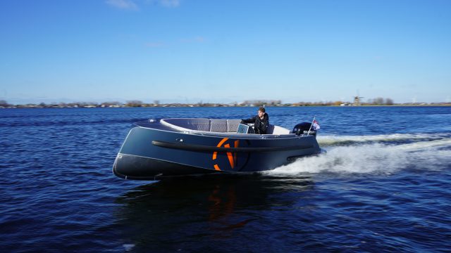 Van Vossen Sport R 700 XL PAASSHOW 3, 4 & 6 APRIL! 🥂