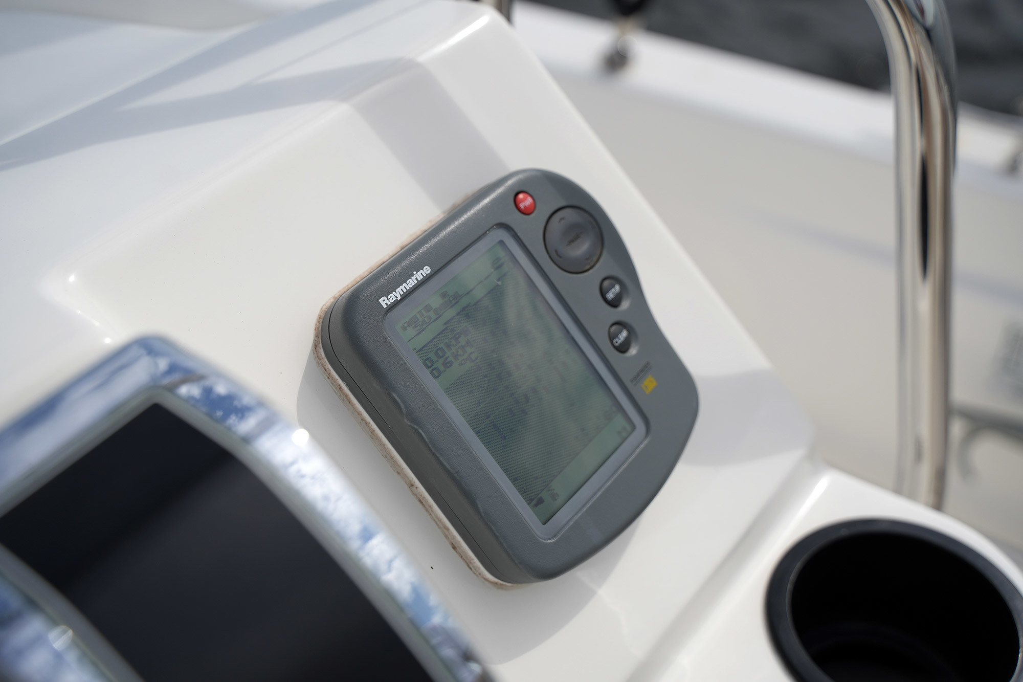 Boston Whaler 180 Dauntless