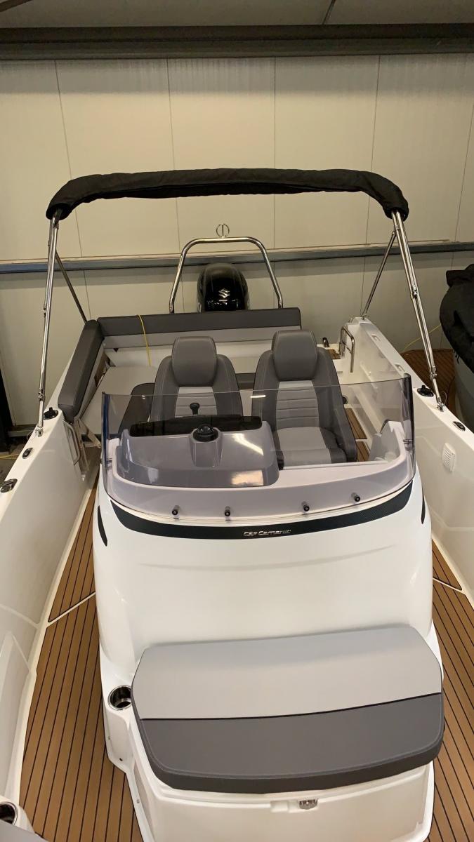 Jeanneau Cap Camarat 6.5 CC