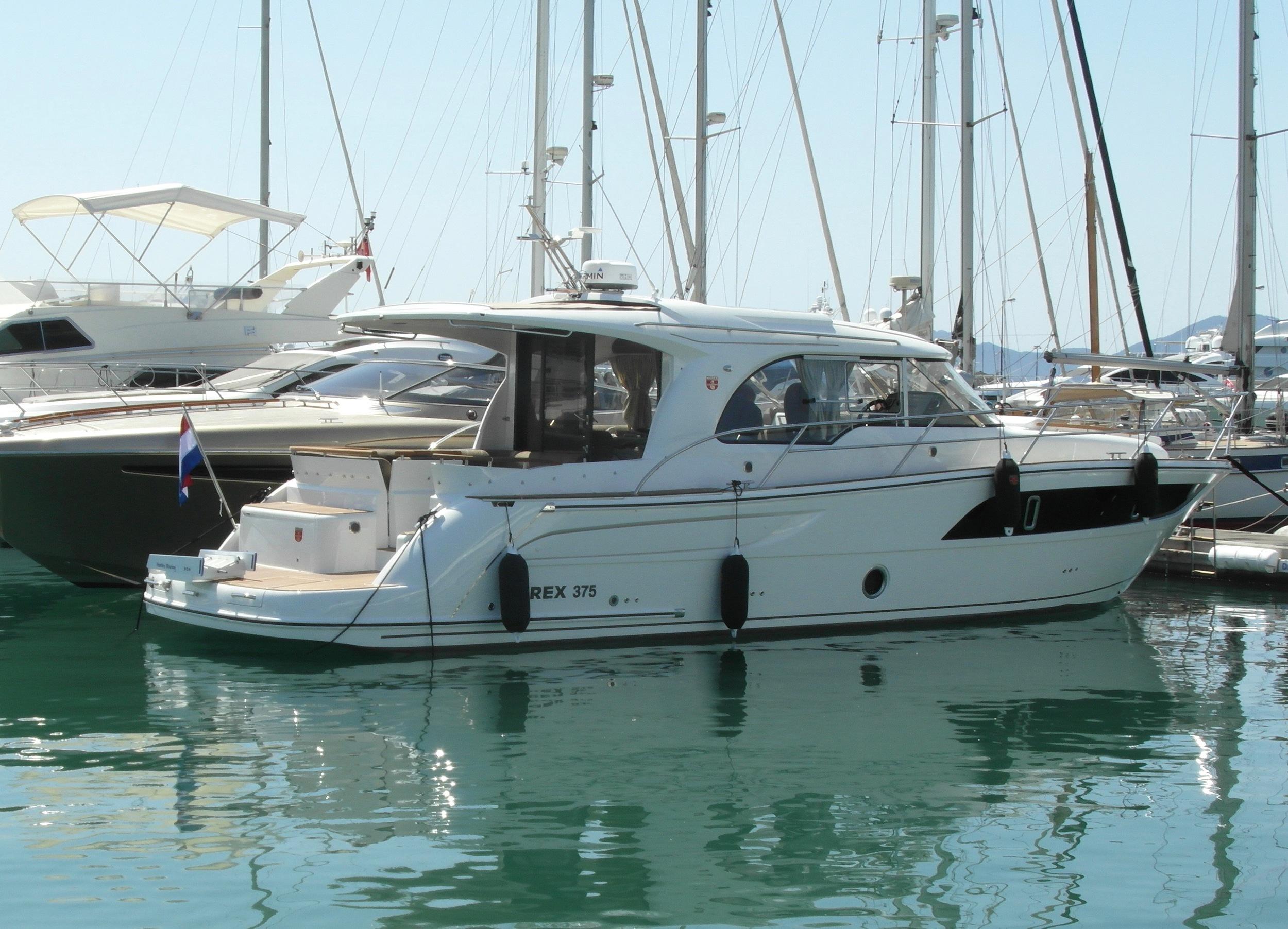 Marex 375 Cruiser