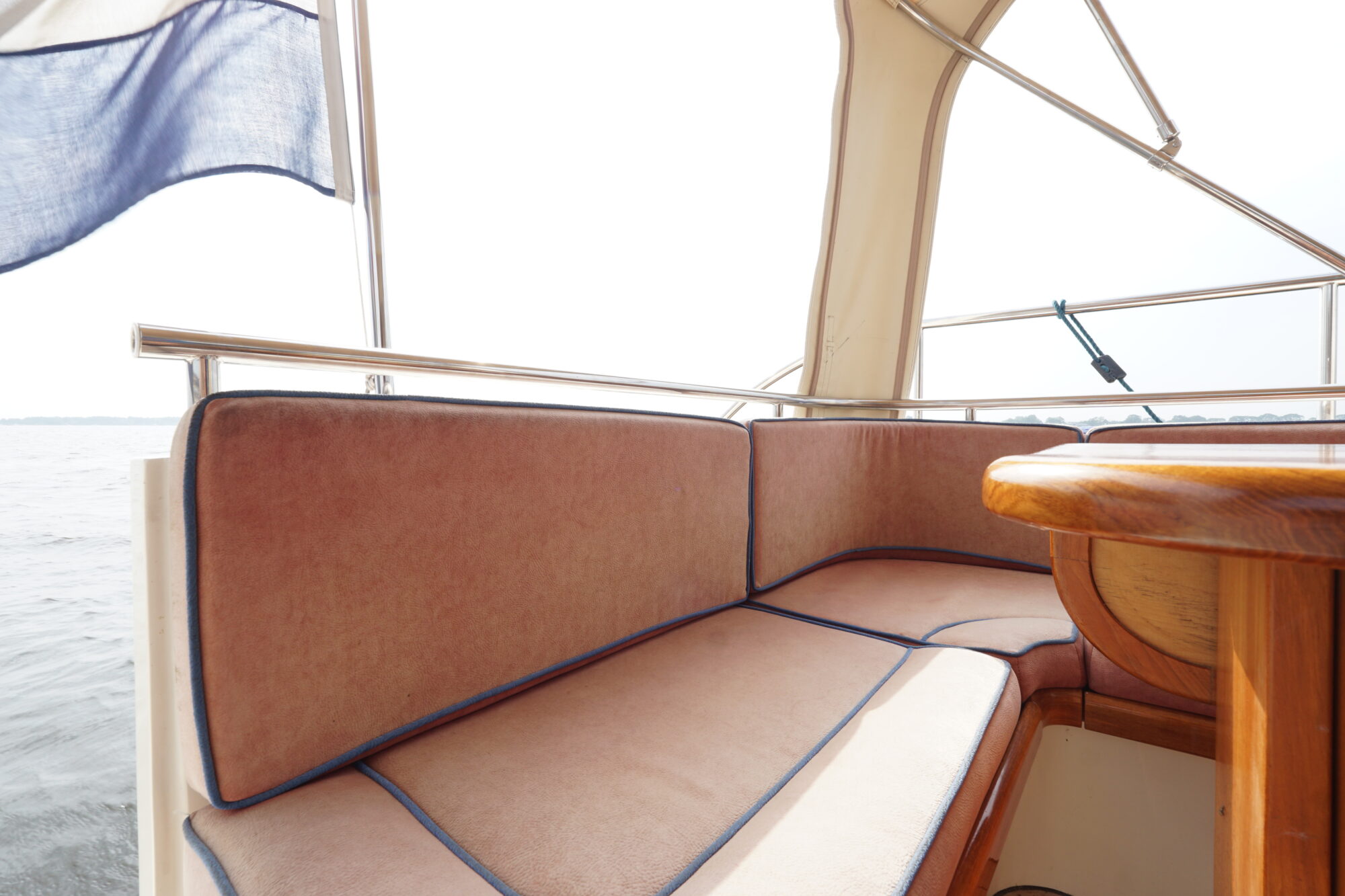 Tryvia 1100 OK Cabrio Spiegeldeur