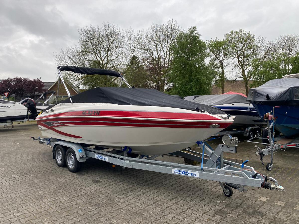 Glastron GLS 215 Bowrider