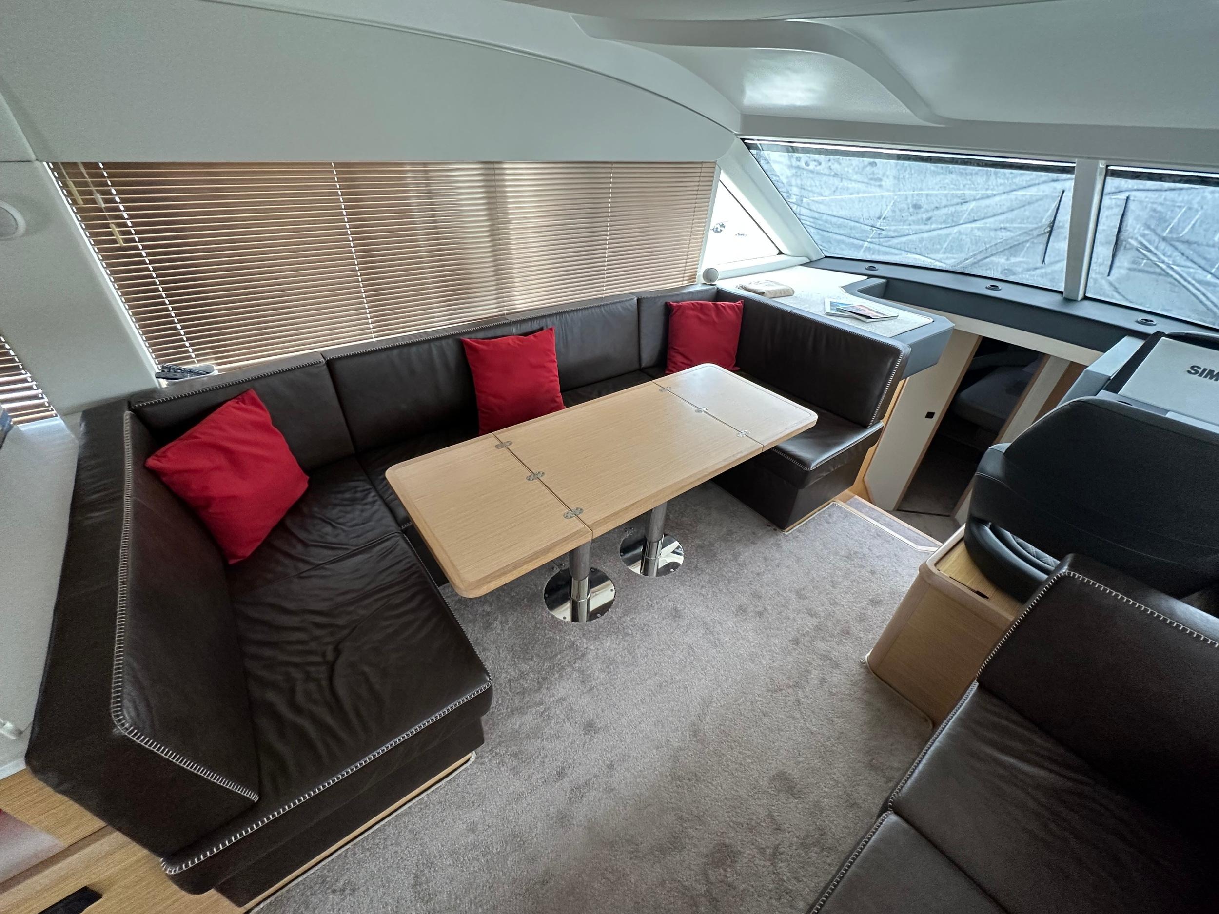 Bavaria R55 Flybridge