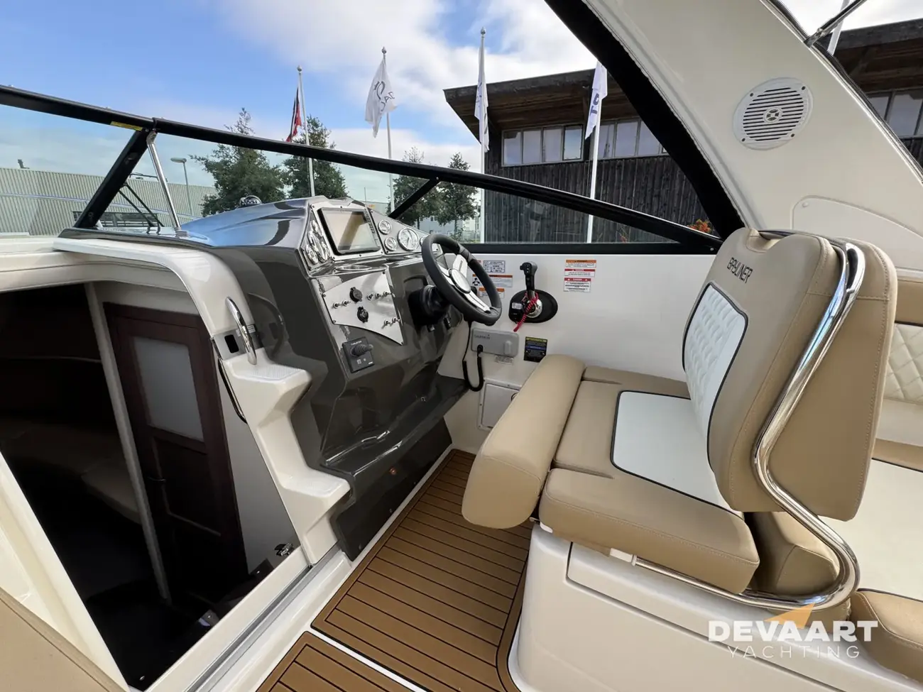 Bayliner Ciera 8